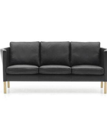 AV59 3-personers Sofa – Tidløs Elegance til Dit Hjem