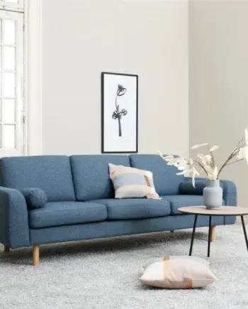 Nordisk 3-Personers Sofa – Mørkeblå Elegance til Stuen
