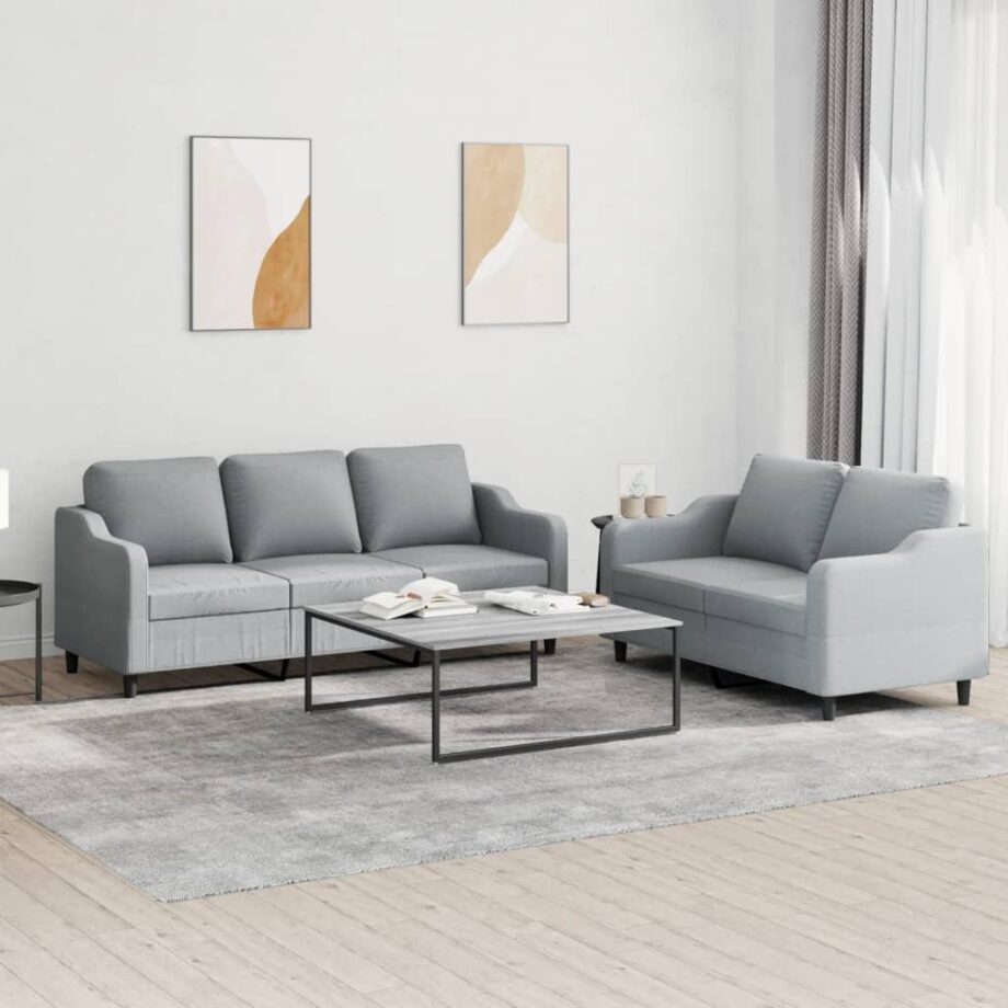 Lysegrå Sofa med Hynder – Stilfuld Komfort til Dit Hjem!