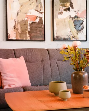 Holstebro Sofa Højrygget Grå Sofa - Comfort Living Sofa